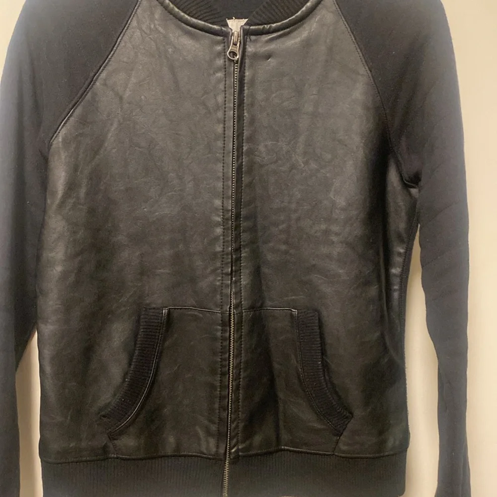 Jacket - Picture 3 of 5